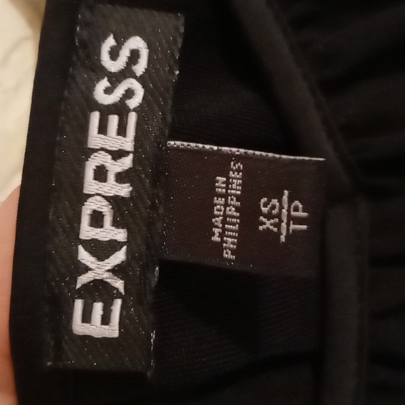 Express Petite Black Sheer w Gold Underlay Spaghetti Strap Shirt Petite XS - Picture 6 of 11